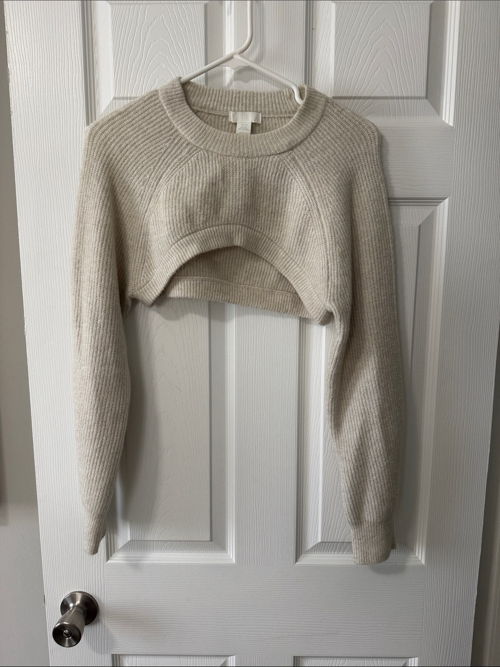 H&M Cream Ribbed Cropped Crewneck Sweater